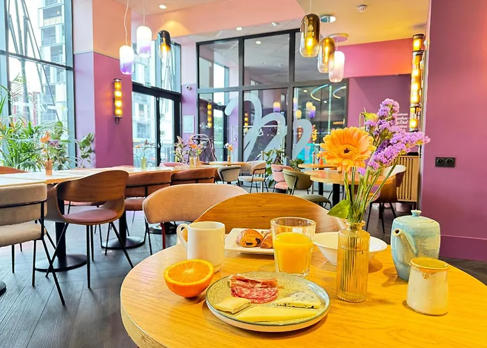 Aiden By Best Western Clermont-Ferrand - Le Magnetic Hotel & Spa